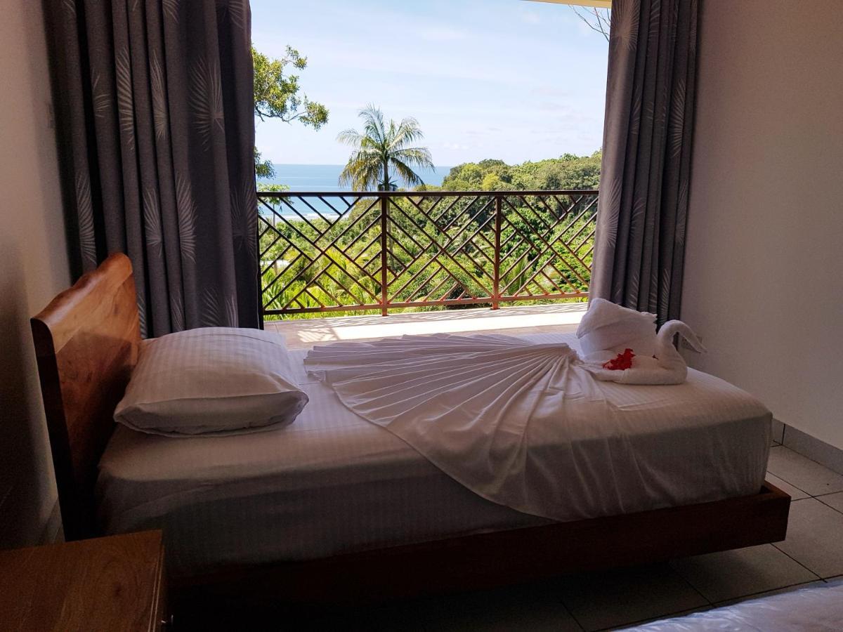 Bougainvillas Seychelles アンス・ロワイヤル エクステリア 写真